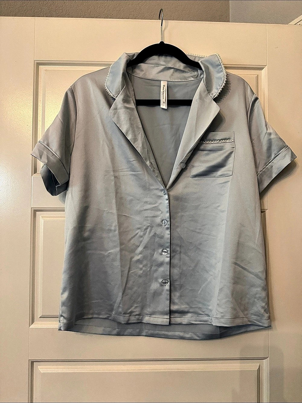 Flora Nikrooz Short Sleeve Button Down Top in Blue Like New- satin / silk